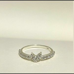 Sterling silver ring